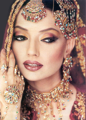wedding makeup look. Indian Bridal Makeup and